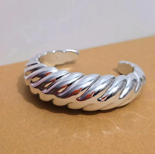 Spiral Bangles Bracelet